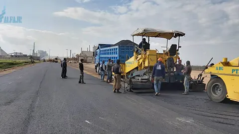 The road leading to the Nitrogen fertilizer plant